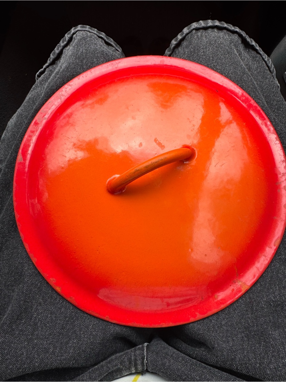 Vintage Le Creuset Descoware cast iron lid flame red orange FE 24 Belgium 3 rib